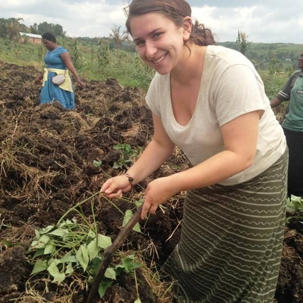 Volunteer working on a communal farm in Uganda