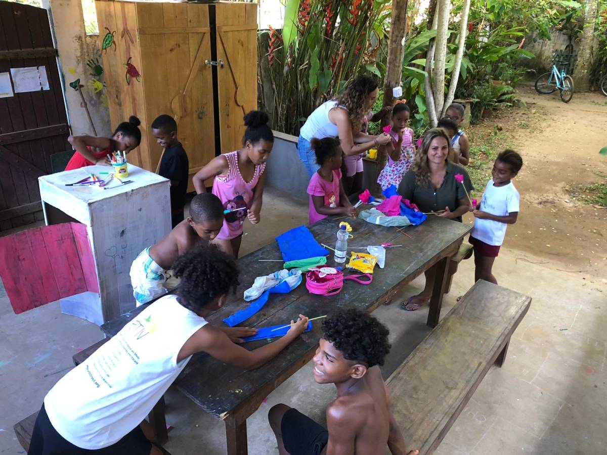 Community Development and Education Interns in Brazil