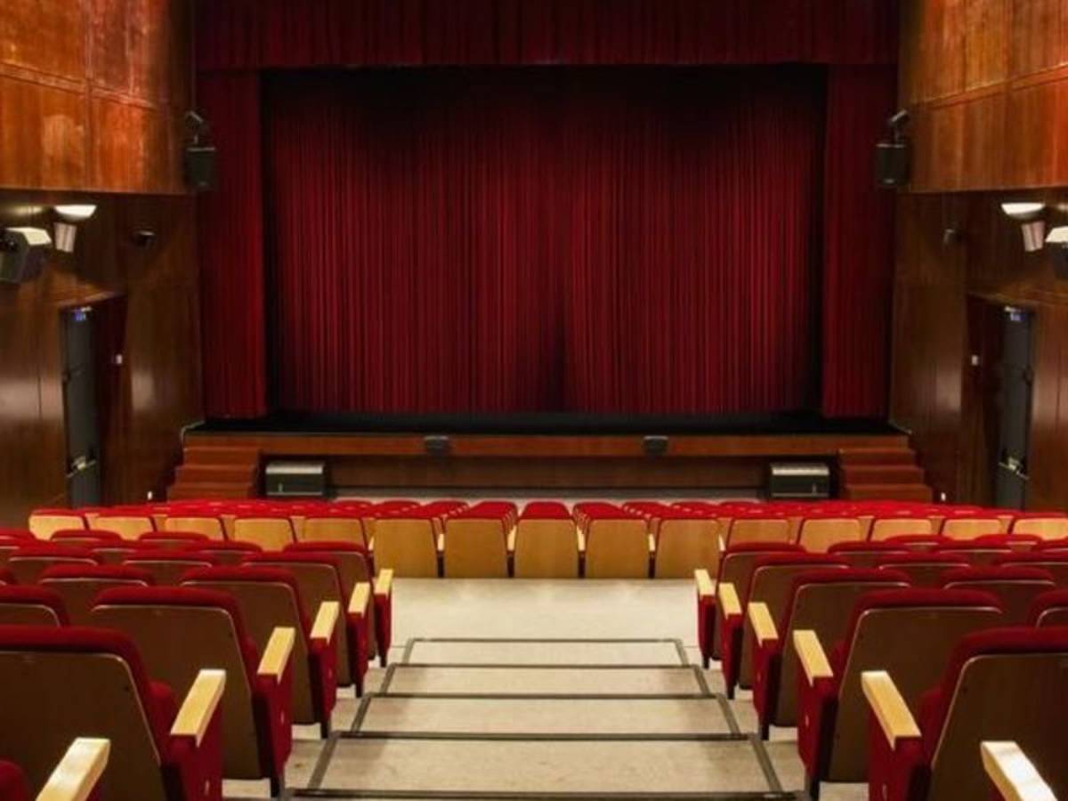 community theatre
