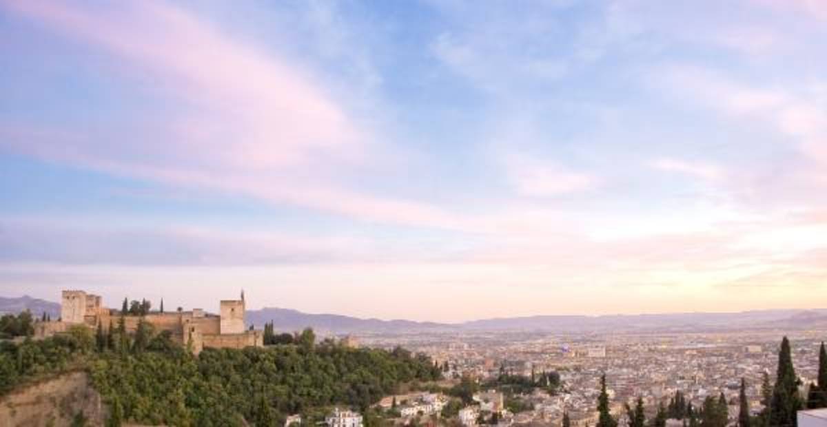 Discover the Alhambra Study Abroad in Granada Spain with CEA Study Abroad