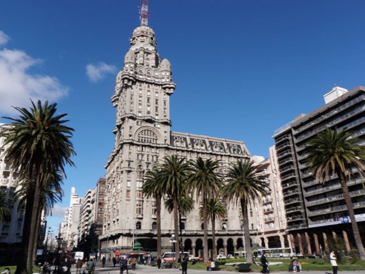 Downtown Montevideo cityscape with historic buildings and busy streets