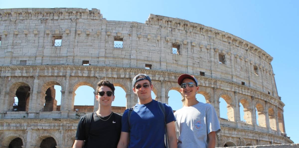 European Experience ON TOUR