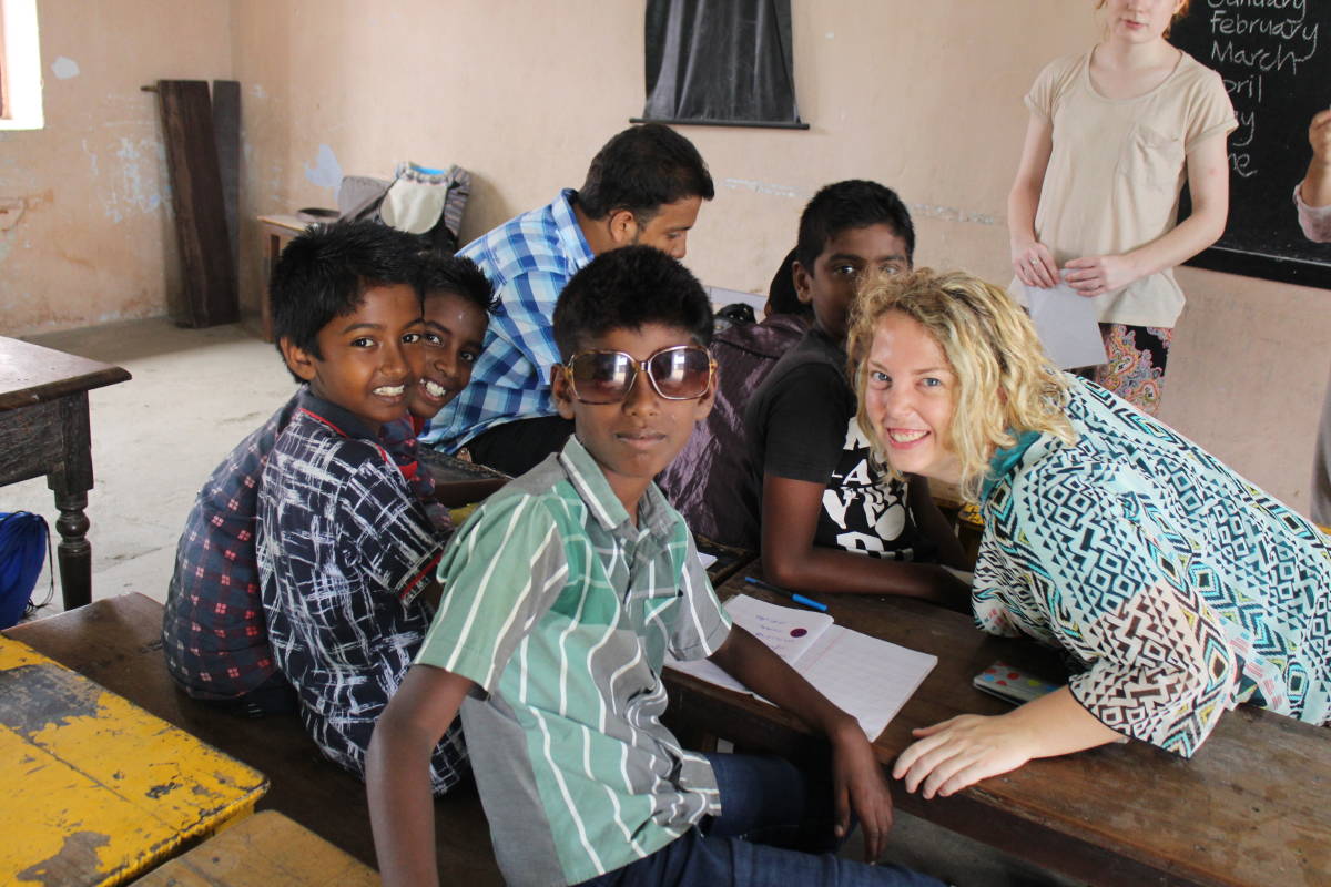 female interns with local Indian boys