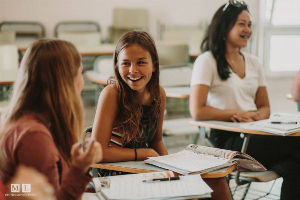 Gap year student atspanish class