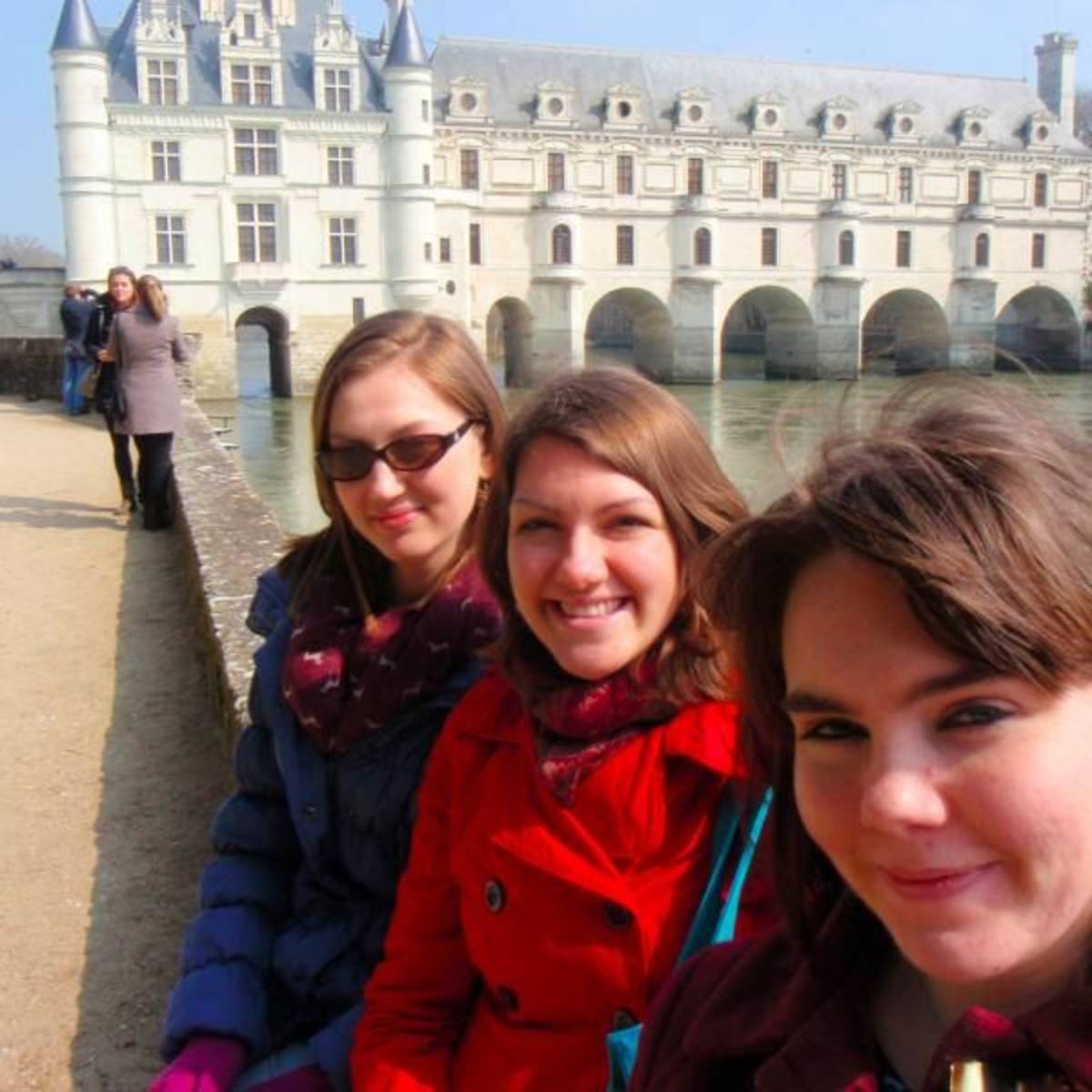 Get TEFL Certified & Teach English in France