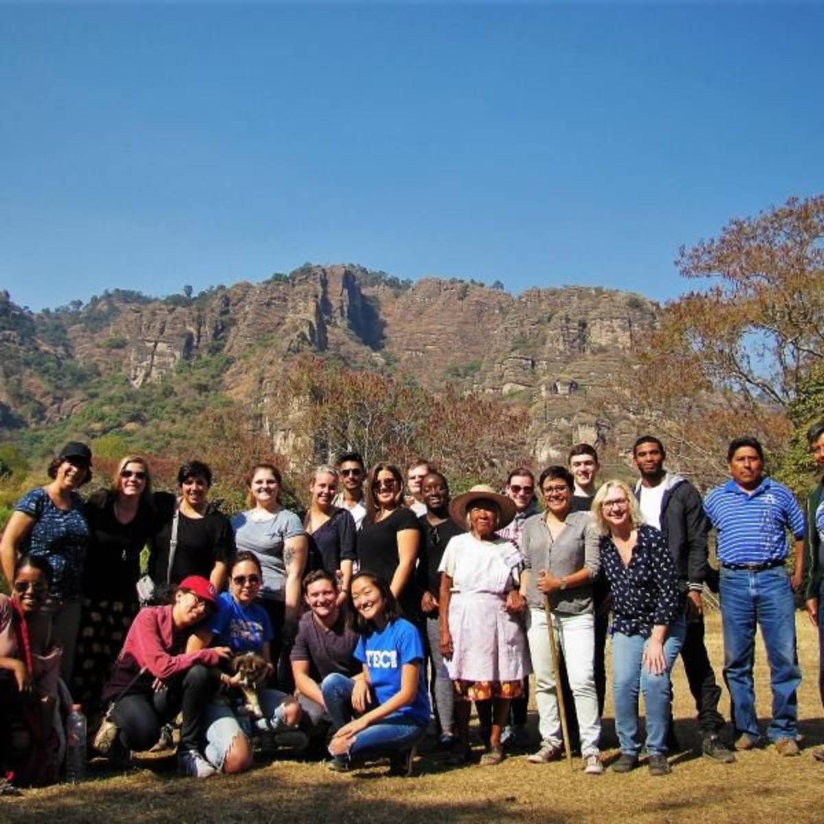 Student group in Amatlan
