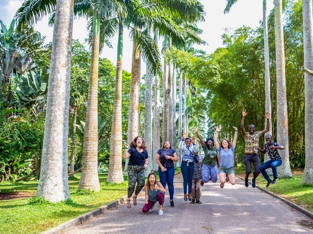 Group of students in Ghana