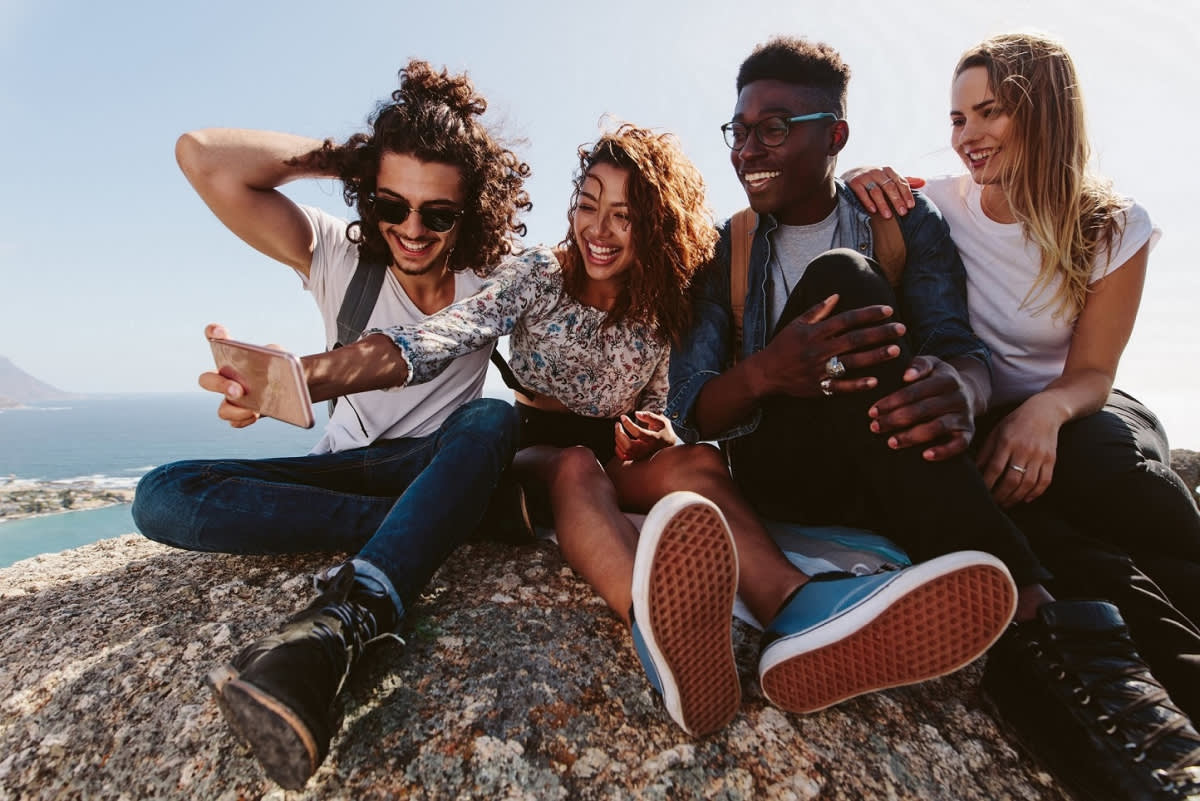 group of students taking a picture
