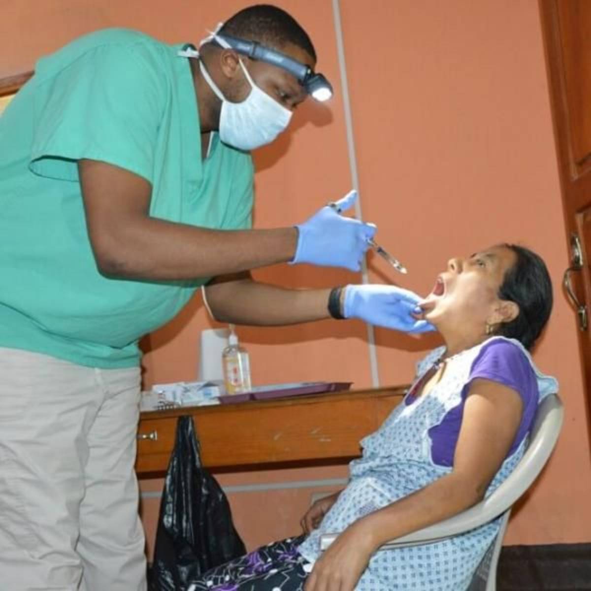 GoEco - Antigua Medical Internship