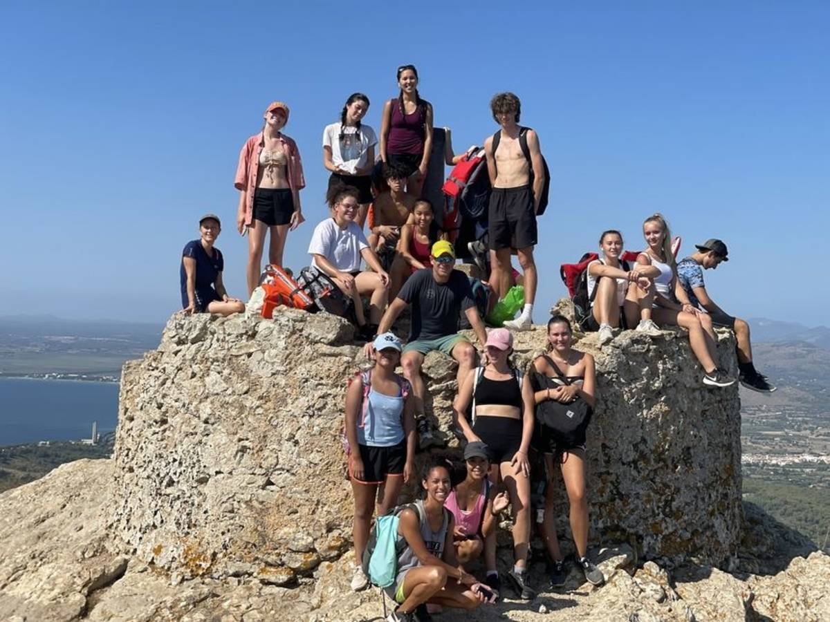 High schoolers on hike in Palma de Mallorca
