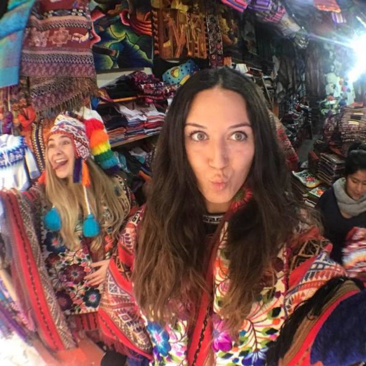 Volunteer in Peru with IVHQ