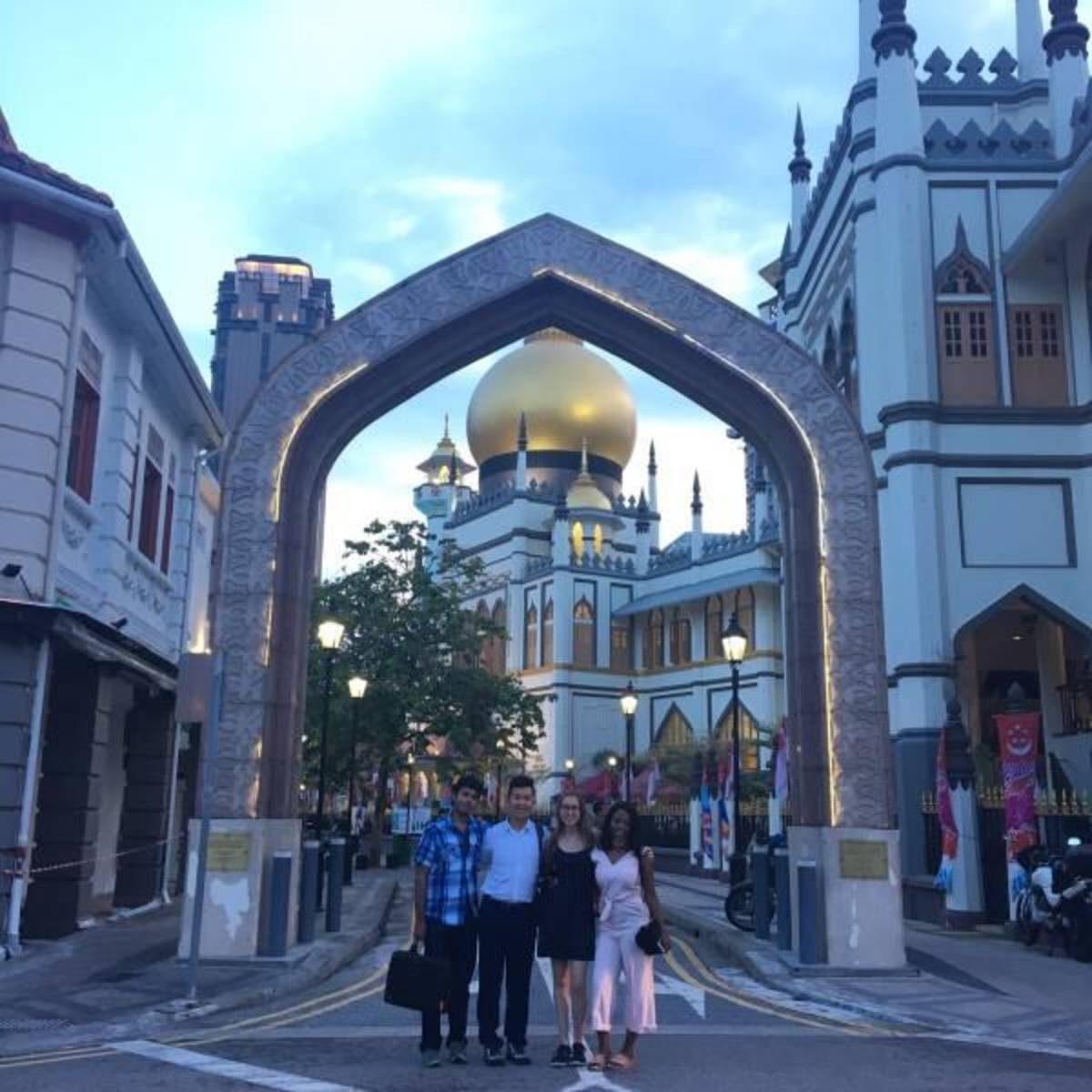 Exploring Singapore's different cultures - Absolute Internship