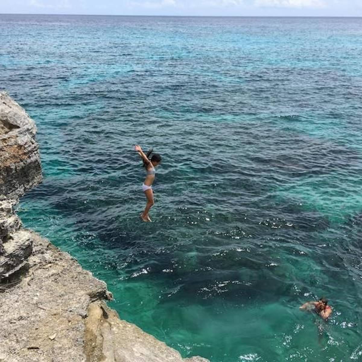 volunteer in cuba