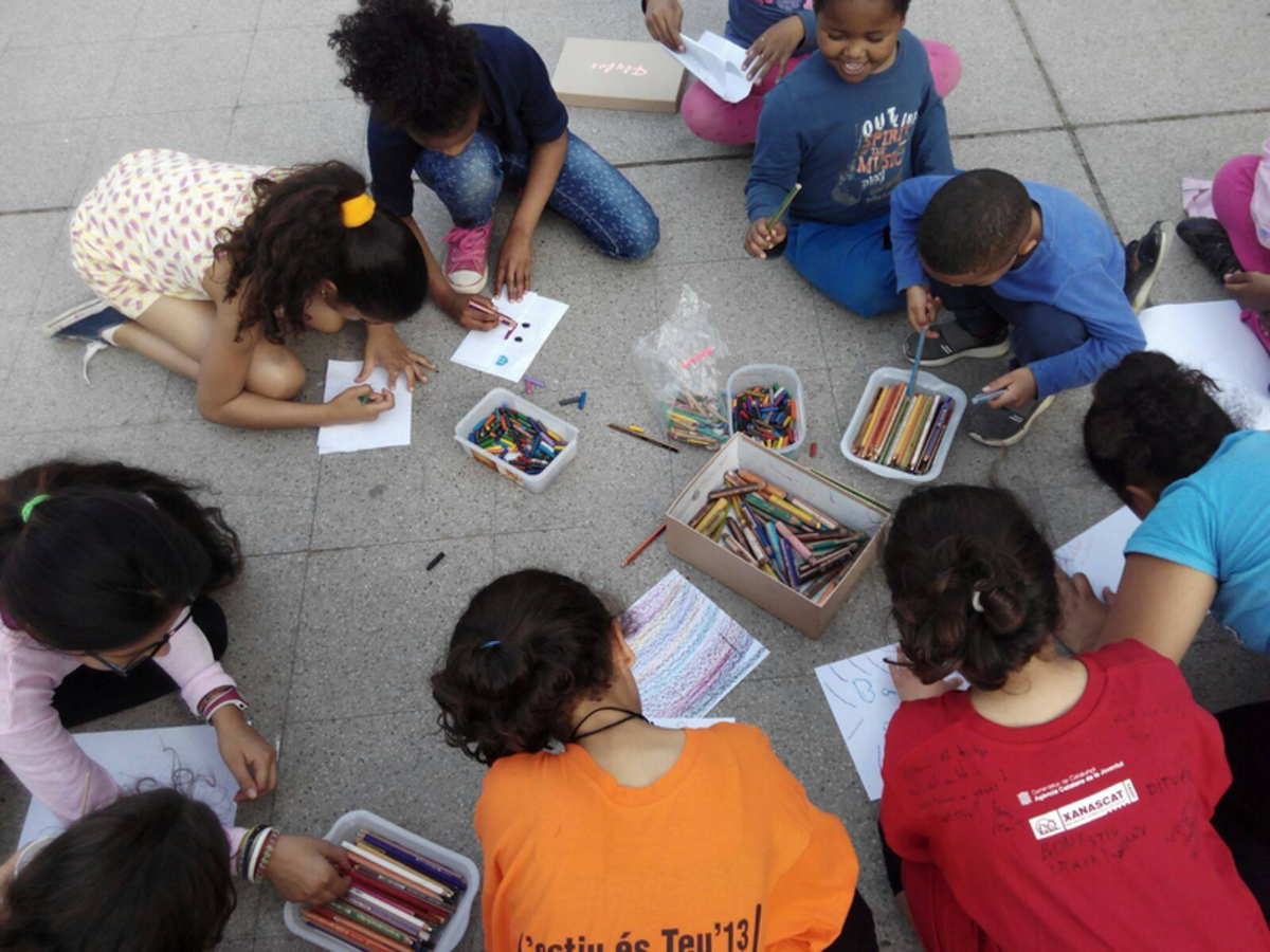 ImpacTrip Spain Barcelona Youth Support volunteer