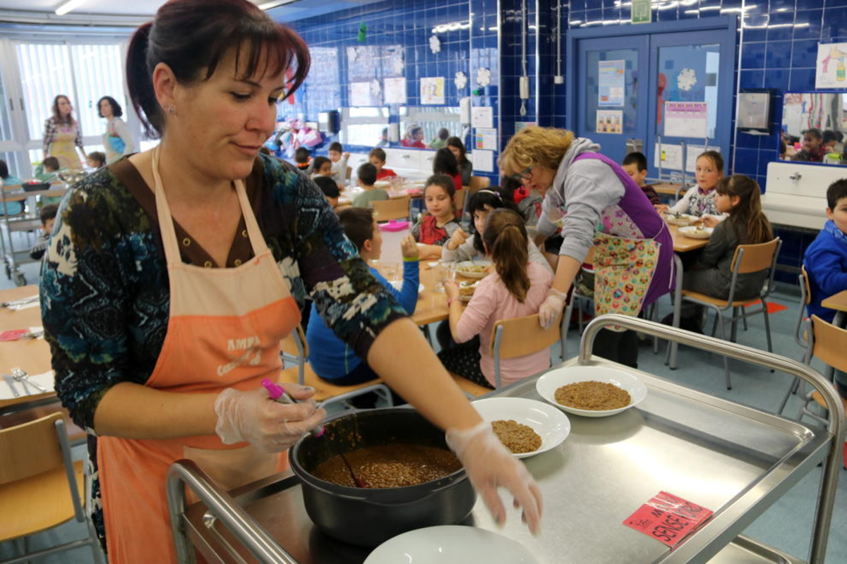 ImpacTrip Spain Barcelona Youth Support volunteer