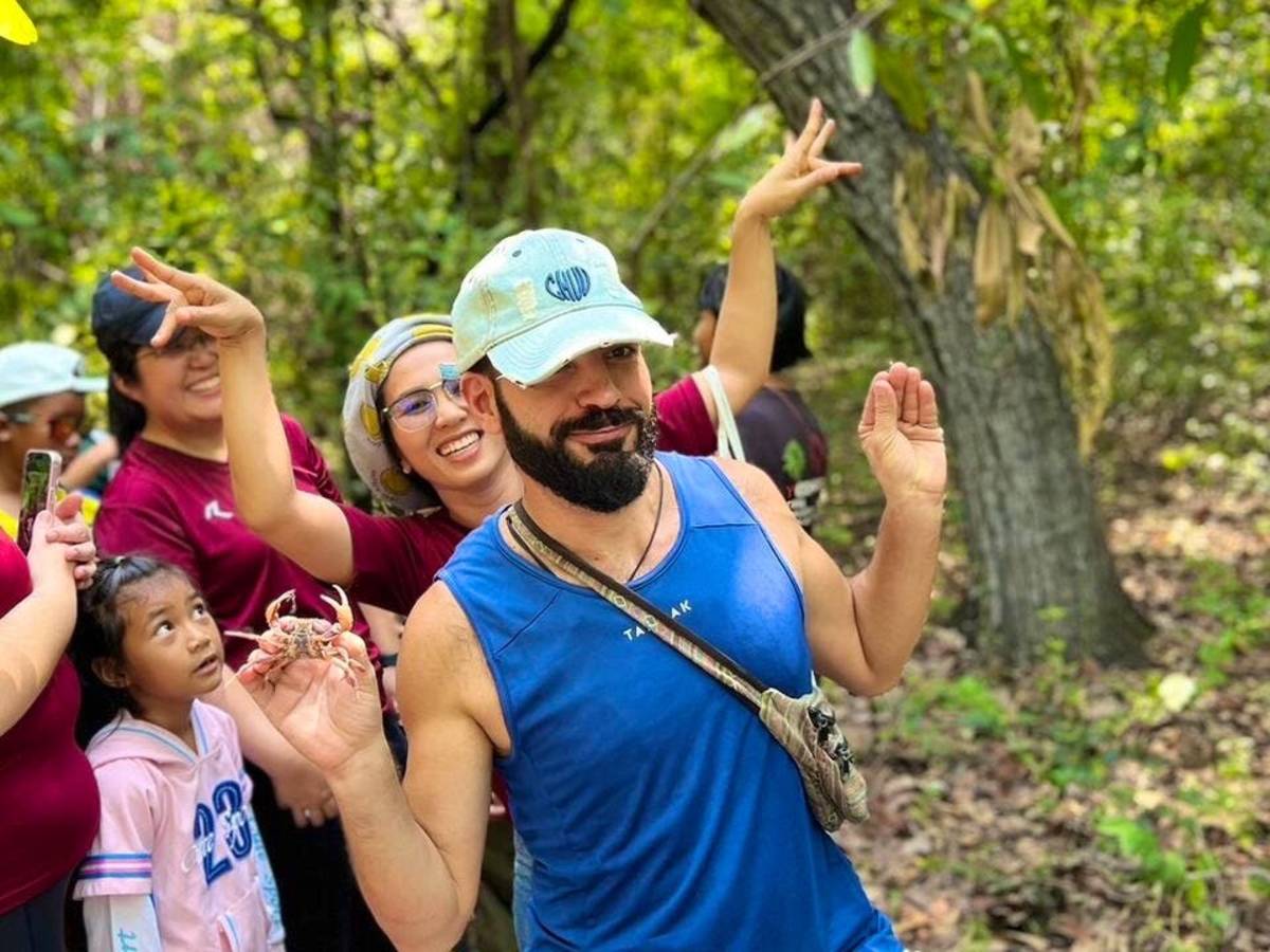International volunteers during their free time