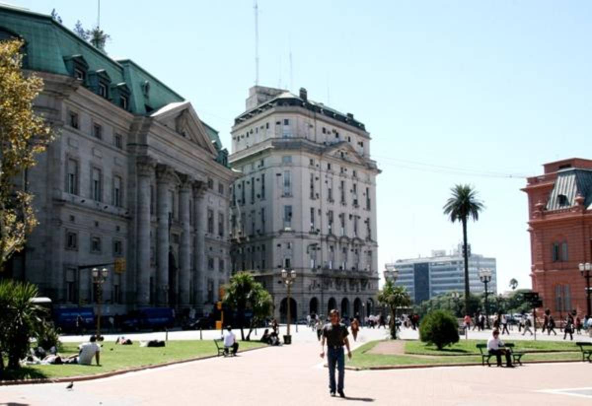 Intern in Buenos Aires
