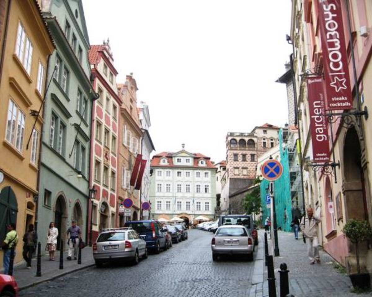 Intern in Prague