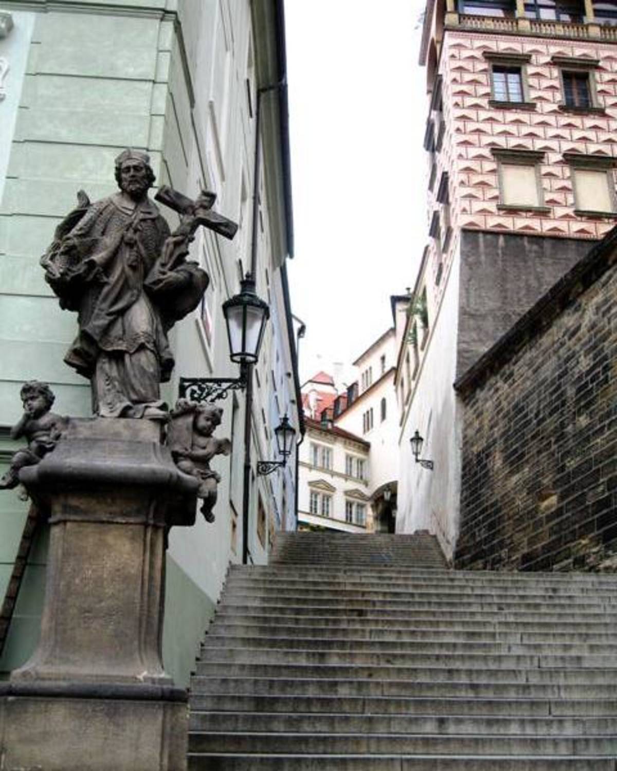 Intern in Prague