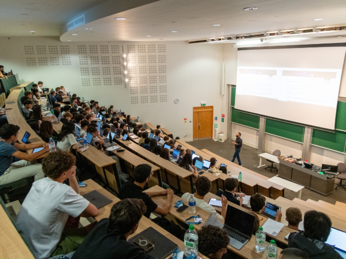 Lecture theatre
