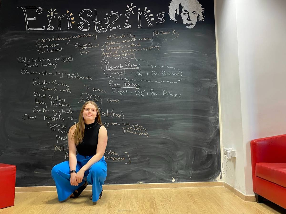 Mairéad teaching English in her classroom in Italy during her TEFL placement abroad.