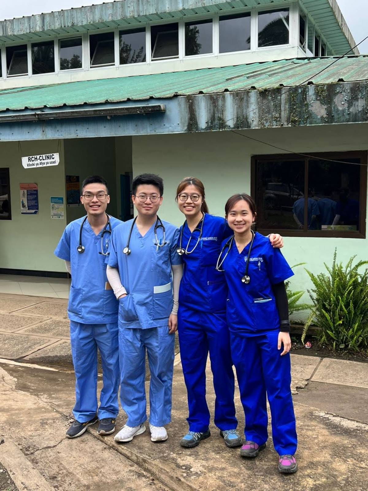 medi trip medical doctors/premed volunteering