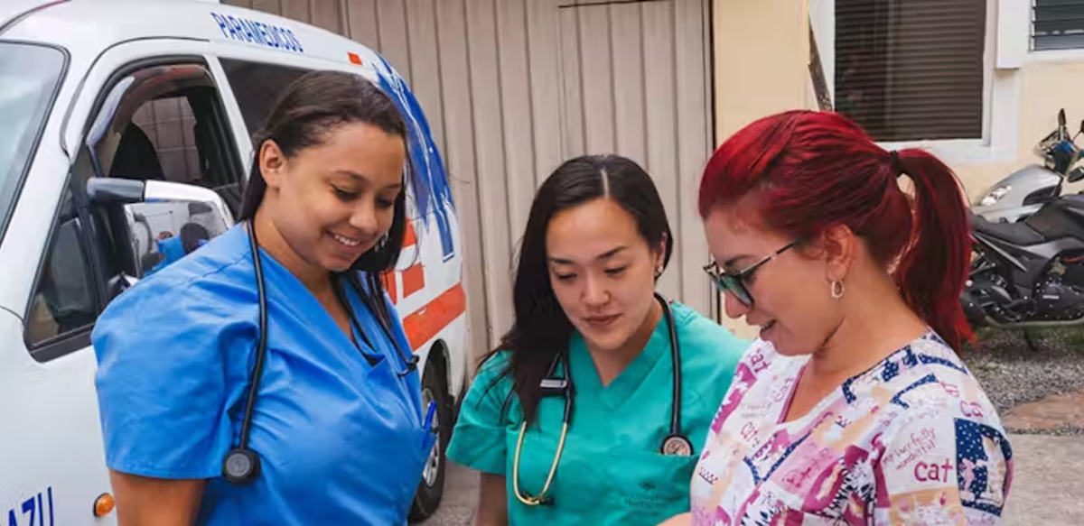 Medical Volunteers in Costa Rica
