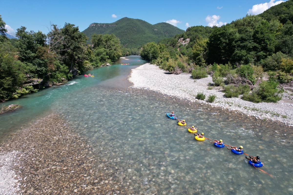 Monodendri-River-Tubing-
