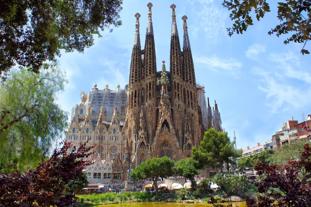 Panoramic view of Barcelona cityscape and famous landmarks