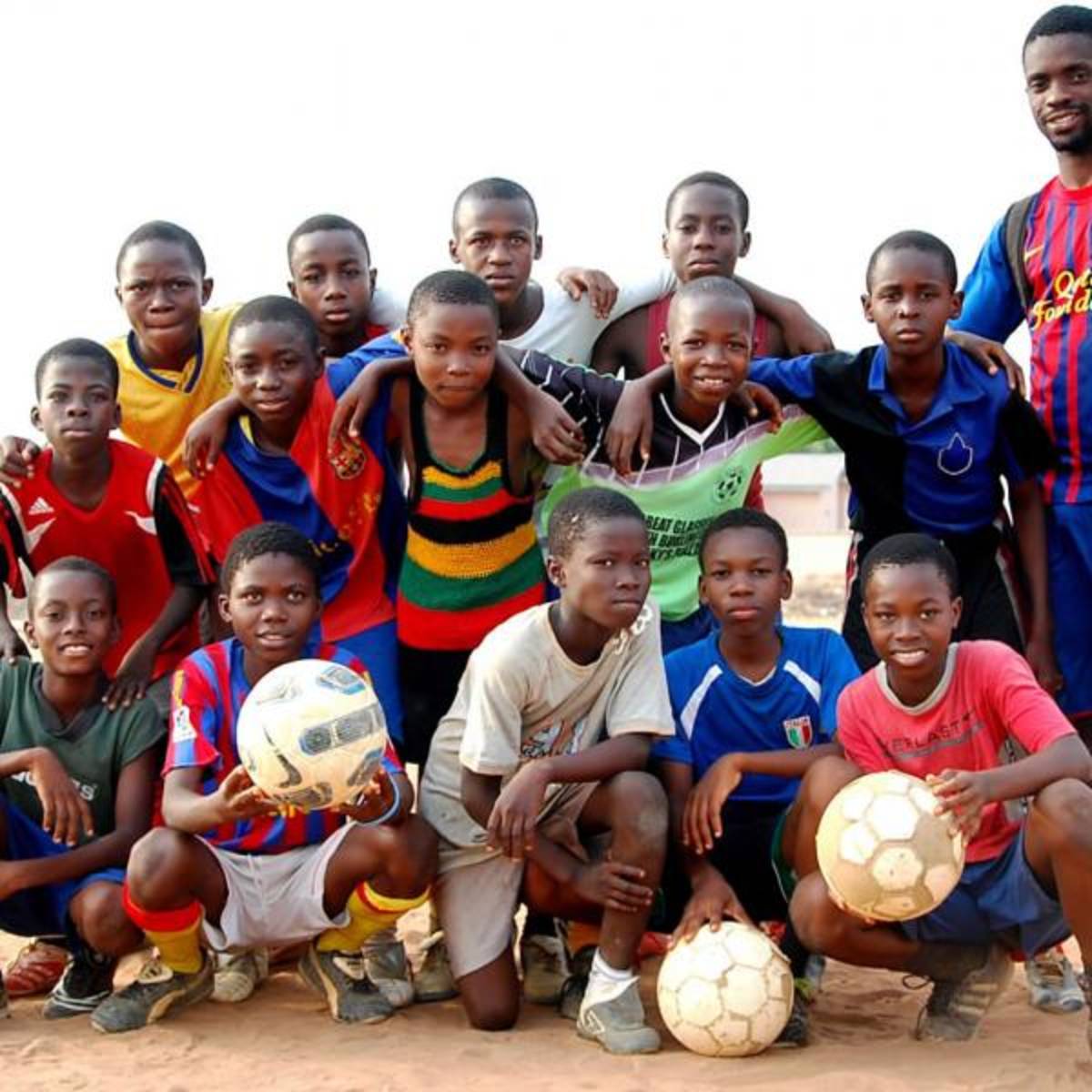 Volunteer in Ghana with IVHQ