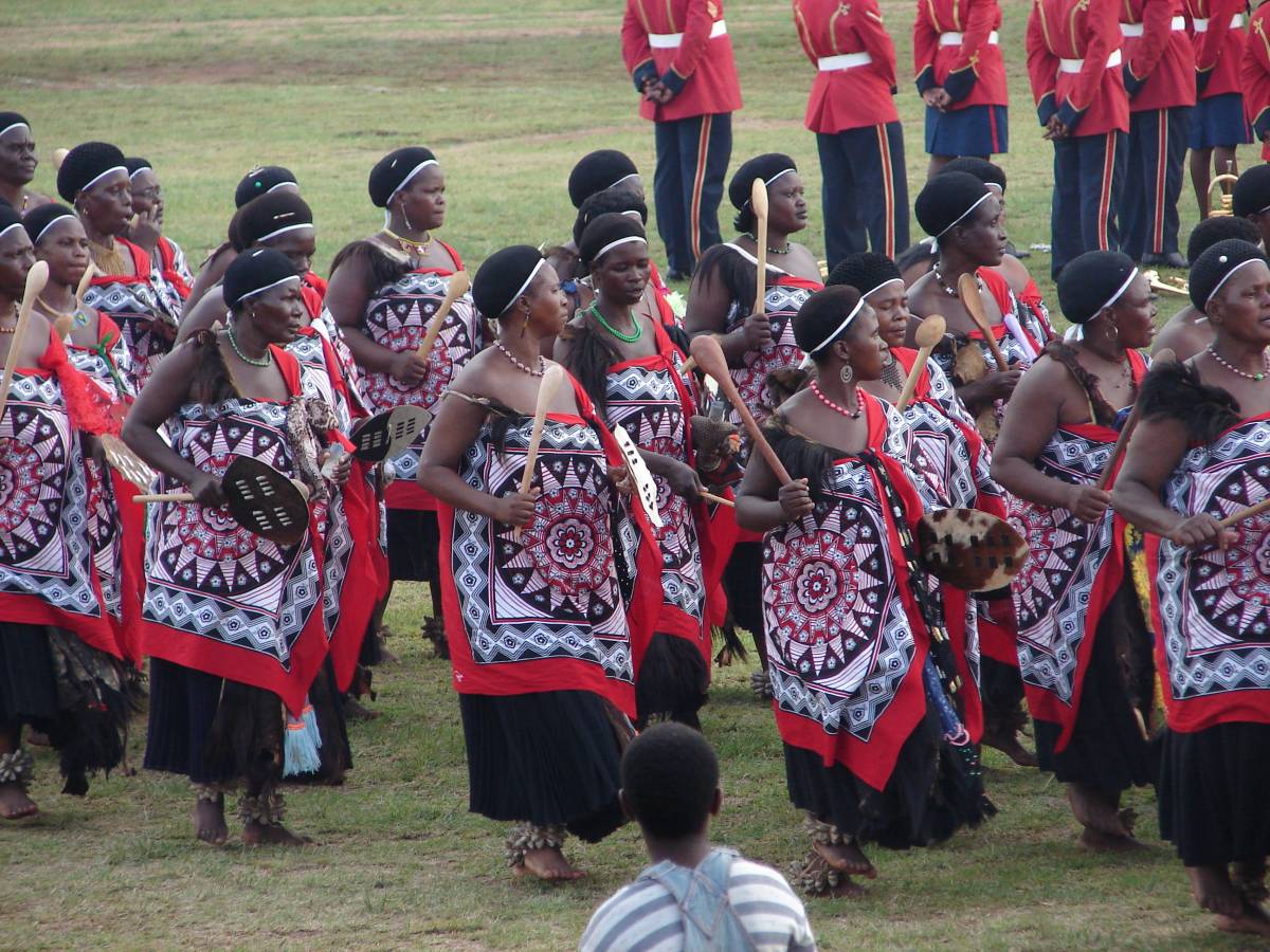 Reed dance