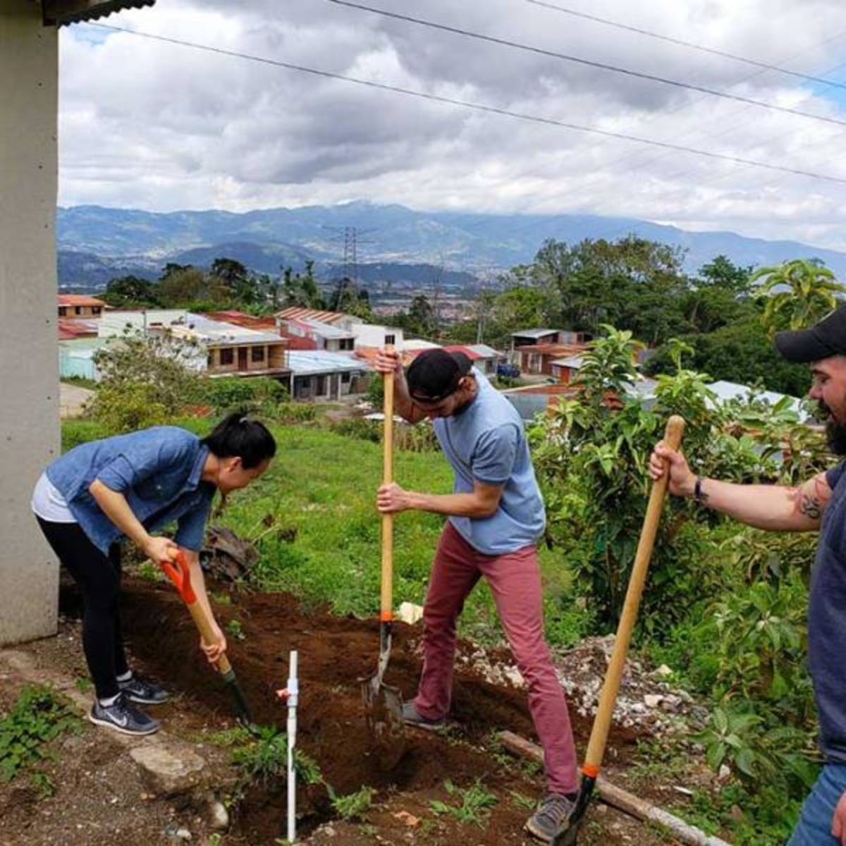 Volunteer in Costa Rica with IVHQ