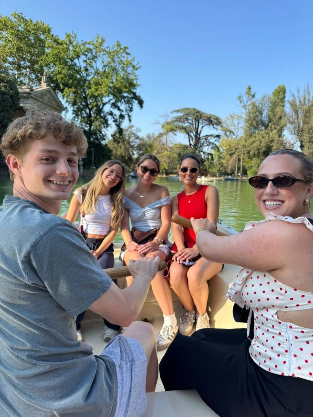 Rowing in Rome
