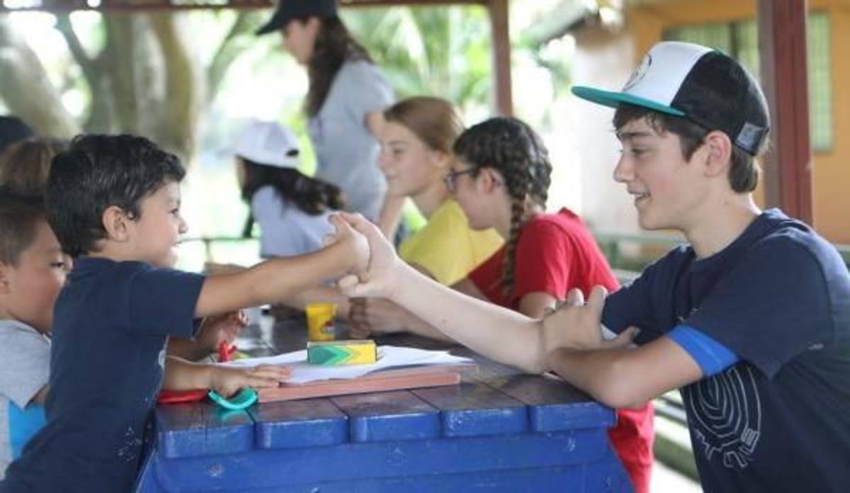 Costa Rica: Children's Camp Leadership