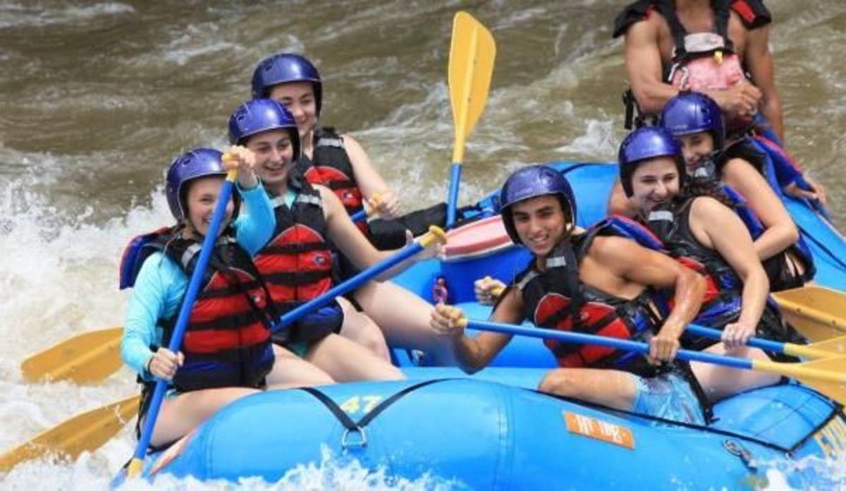 Costa Rica: Children's Camp Leadership