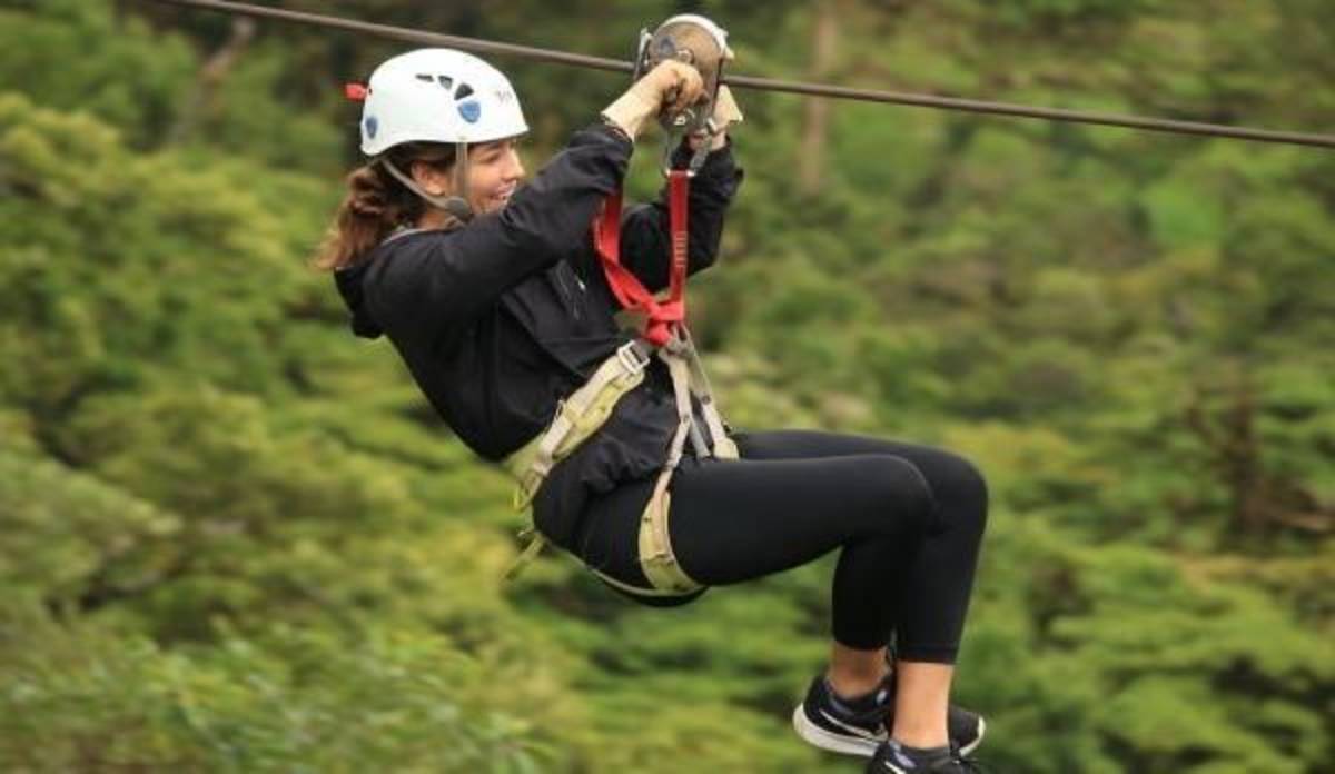 Costa Rica: Children's Camp Leadership