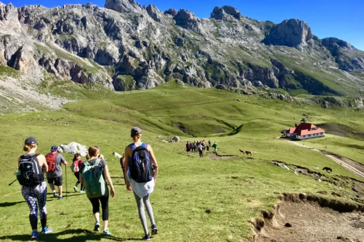 Students hike in moutains