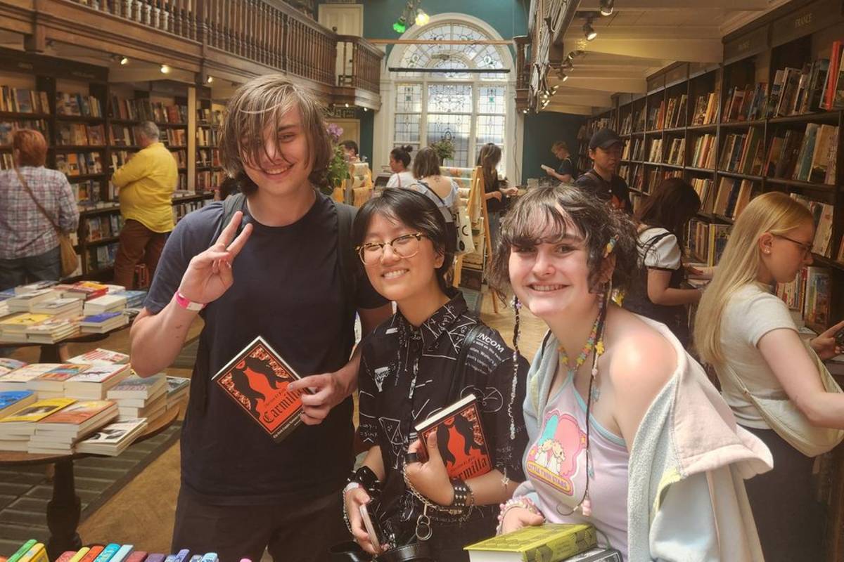 Students in bookstore in London
