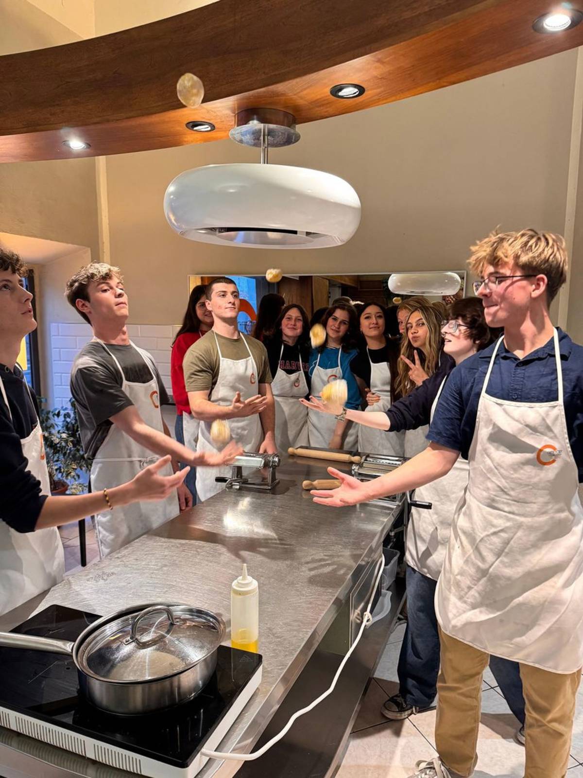 Students in cooking class in Florence