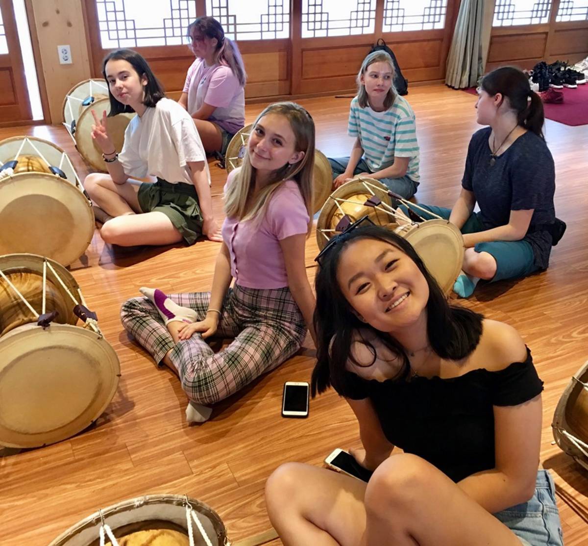 students in Korean drum lesson