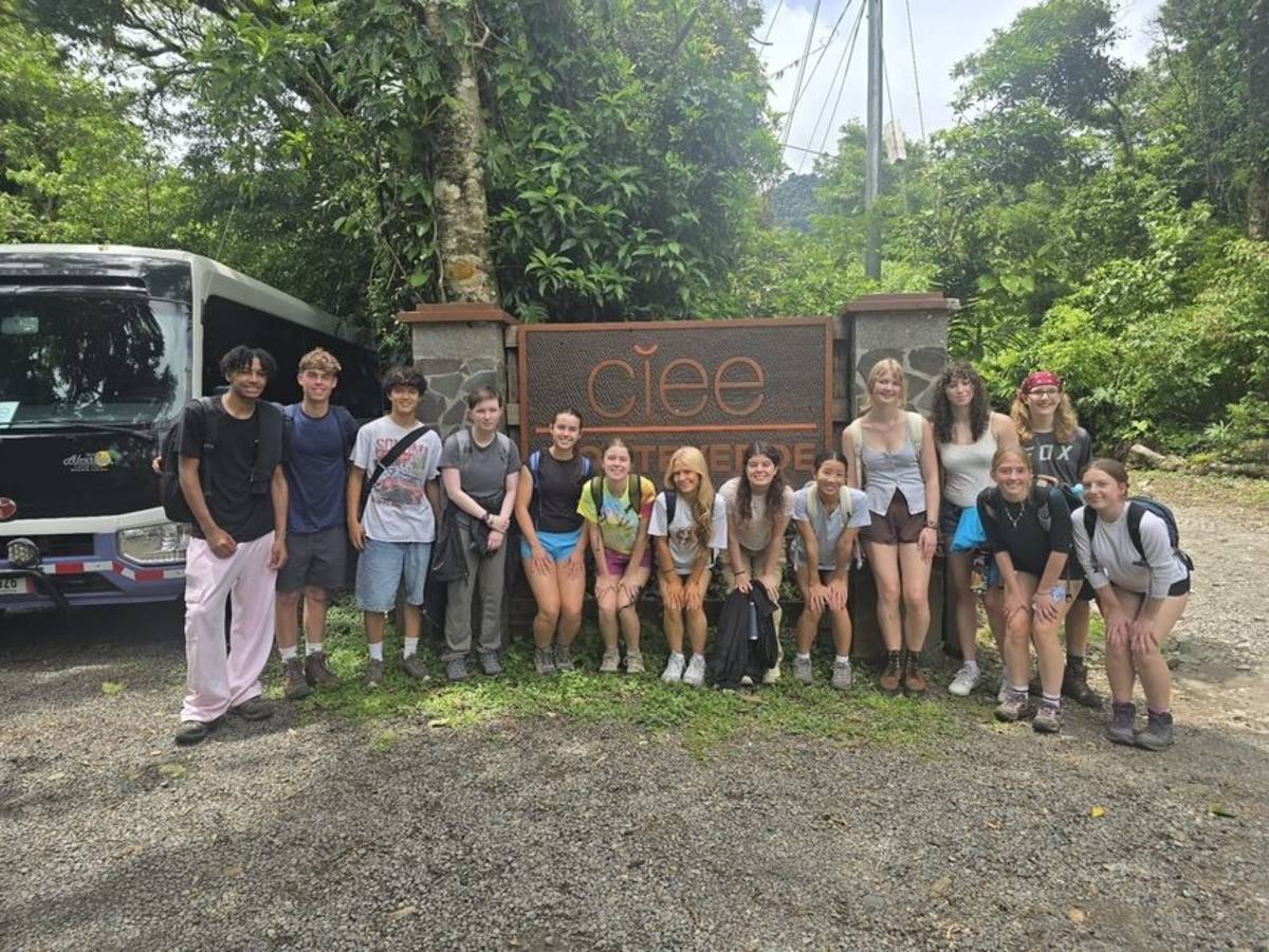 Students in Monteverde posing in front of CIEE campus