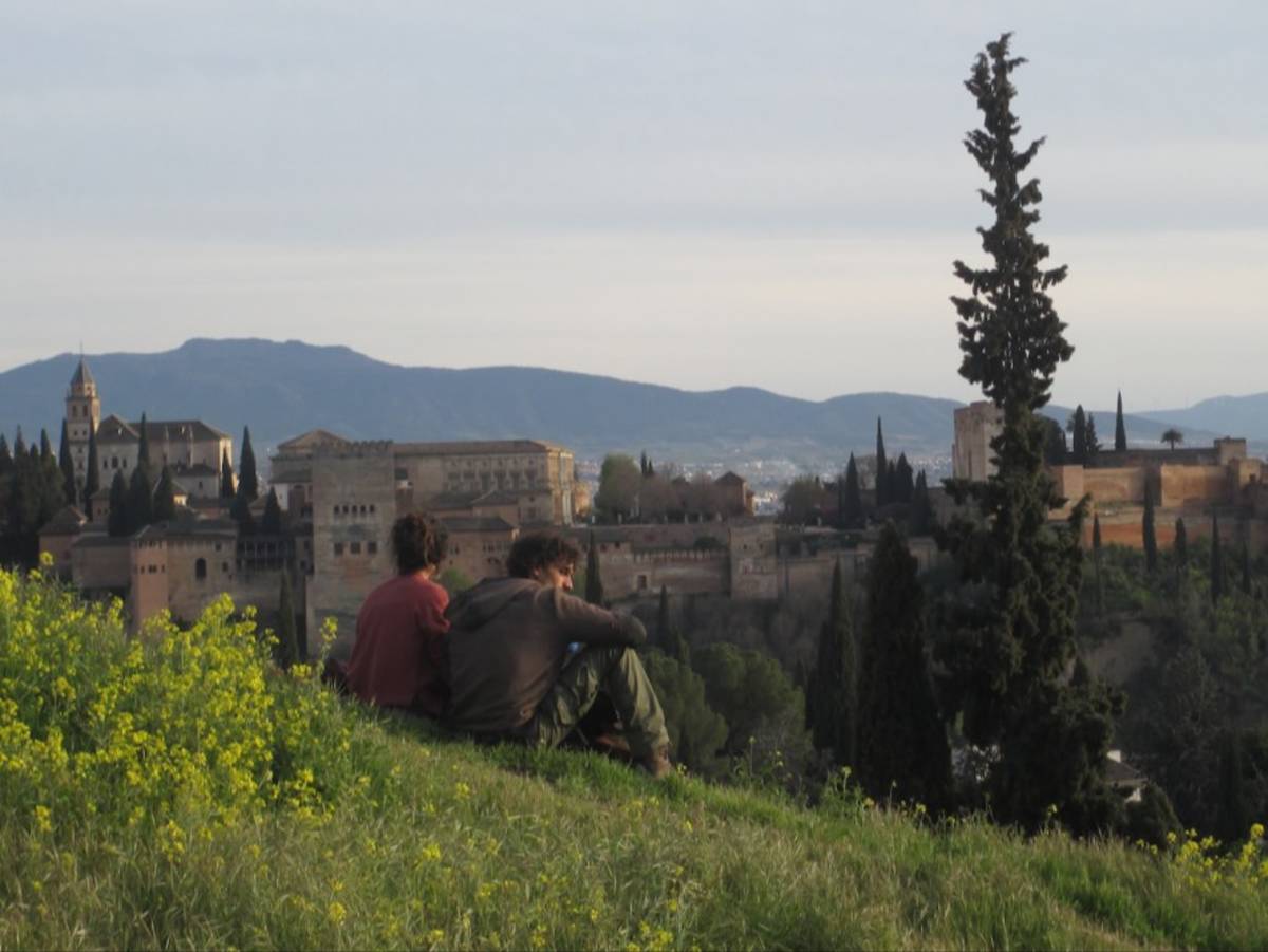 Students on a hill near La Alhambra overlooking Granada.