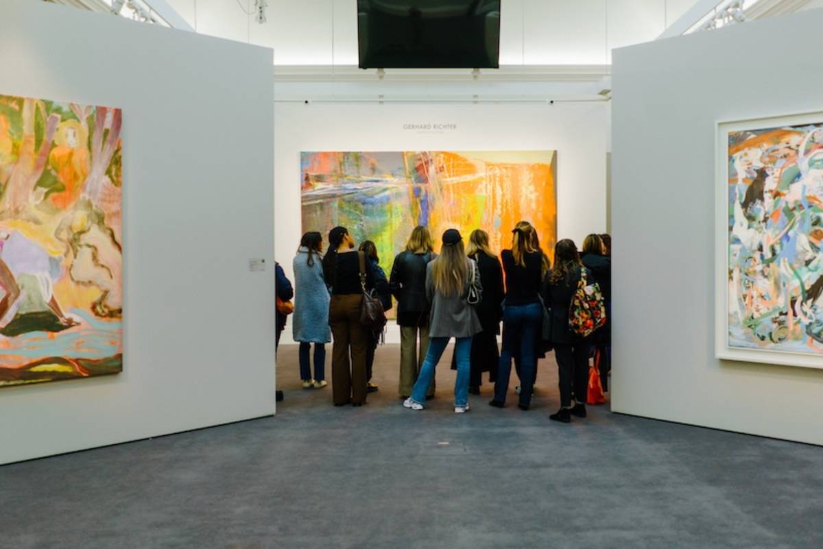 Students visiting a gallery