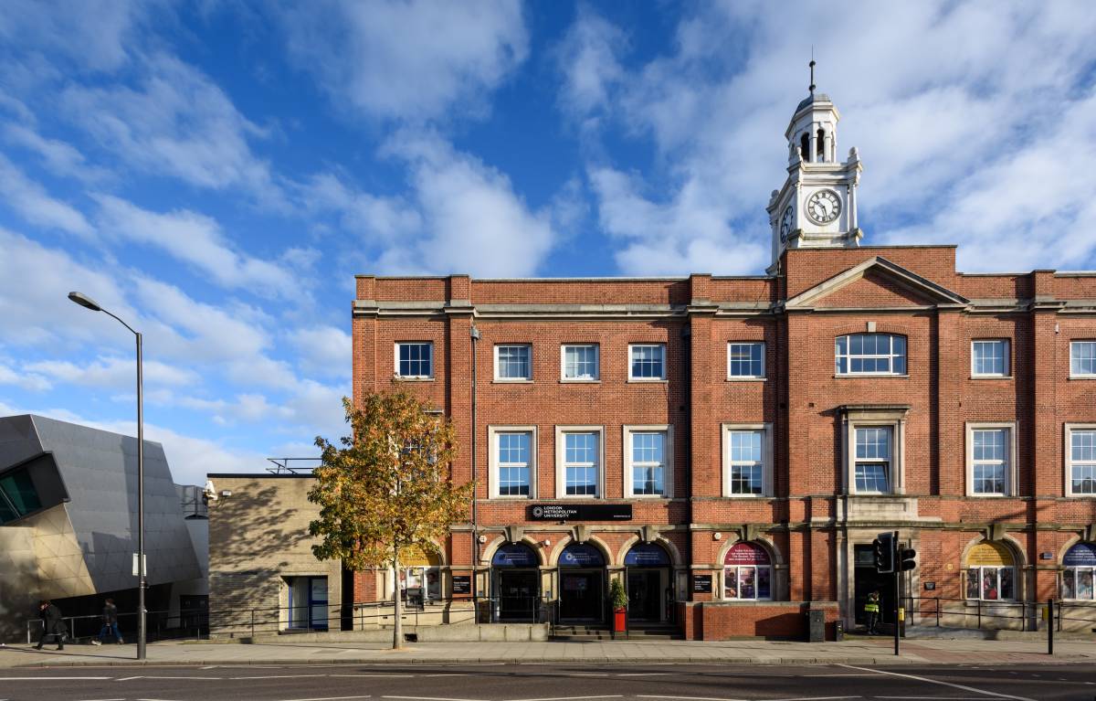 Study Abroad in England (London Metropolitan University)