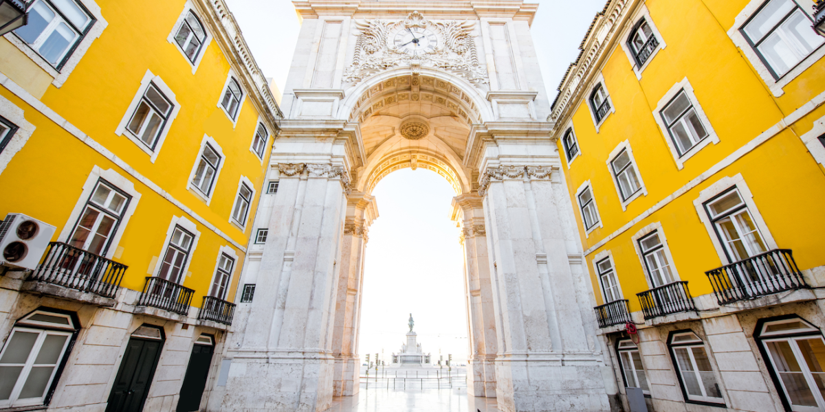 Study Abroad in Portugal (Universidade Europeia)
