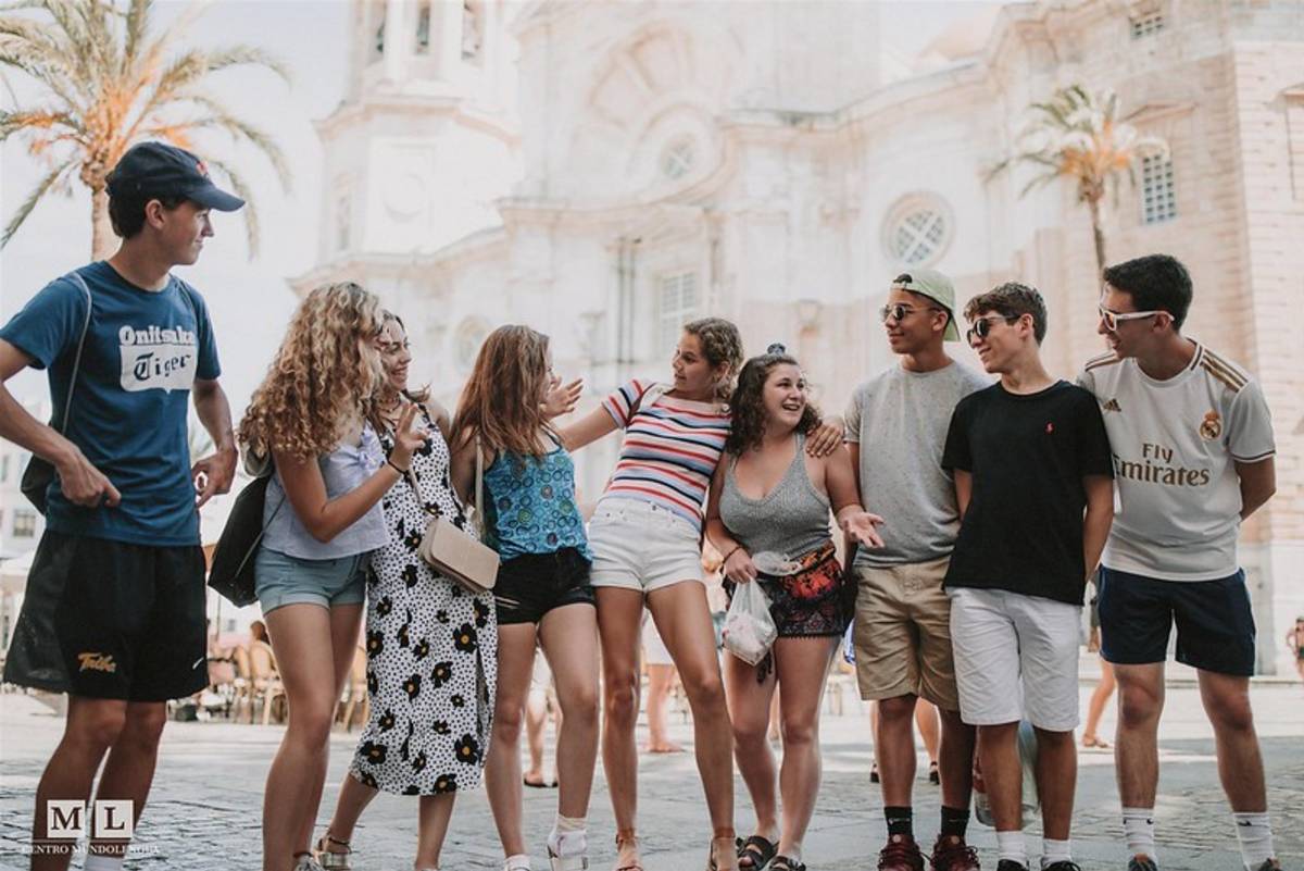 Summer Abroad Student sightseeing in Cadiz