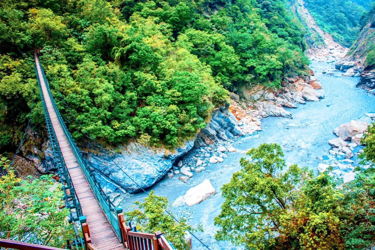 Taroko Gorge national park in Taiwan with cliffs and river, a natural attraction for TEFL teachers to explore
