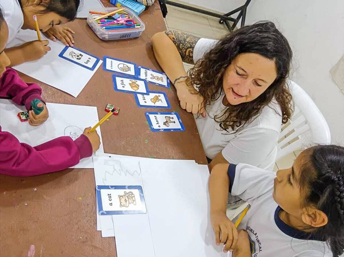 teach english