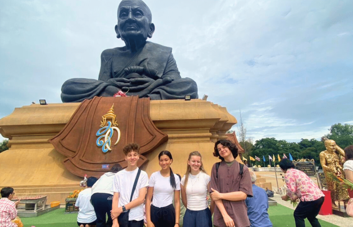 Thailand – Elephants & Community Building for Teenagers