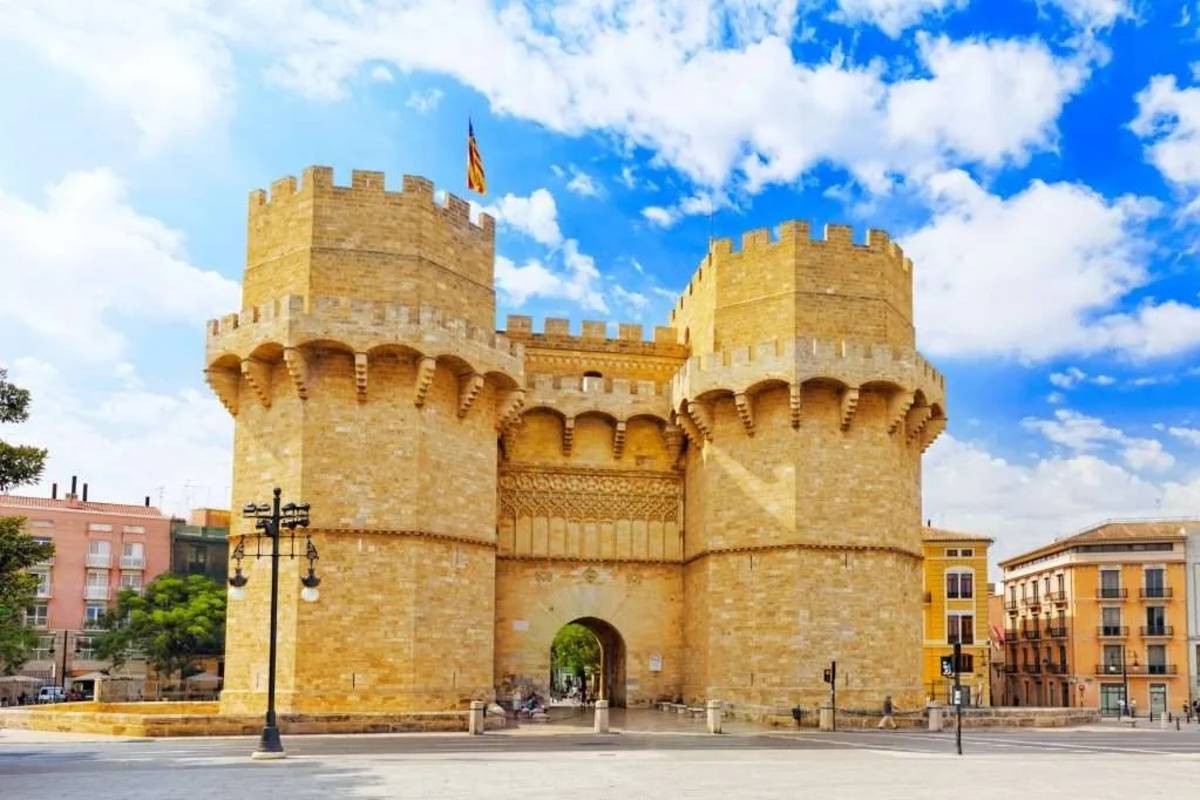 Torres de Serrano - Tourism Valencia